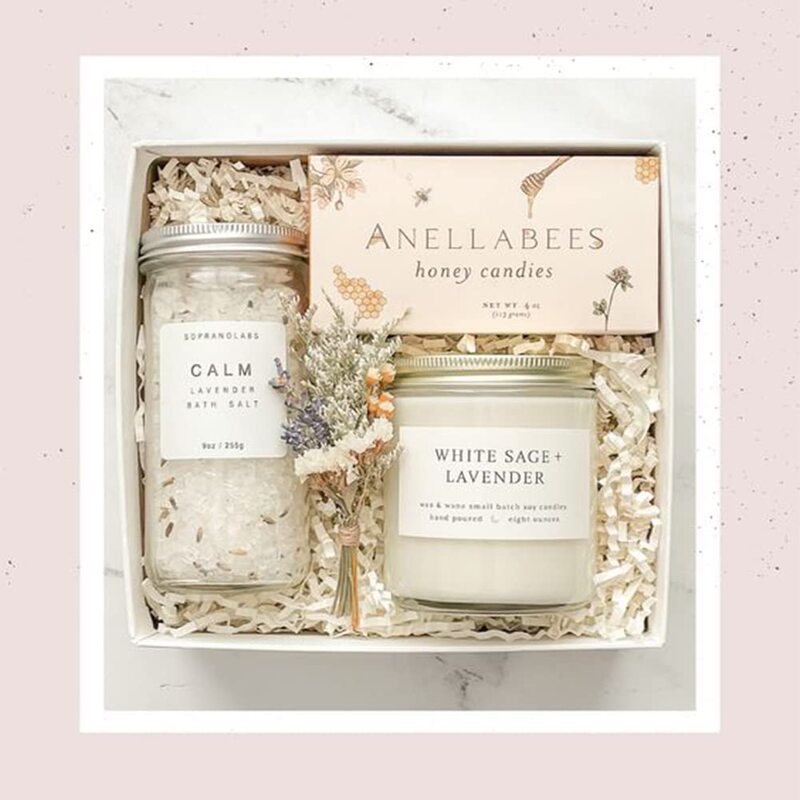 Crinkle paper shreds - Ivory or cream